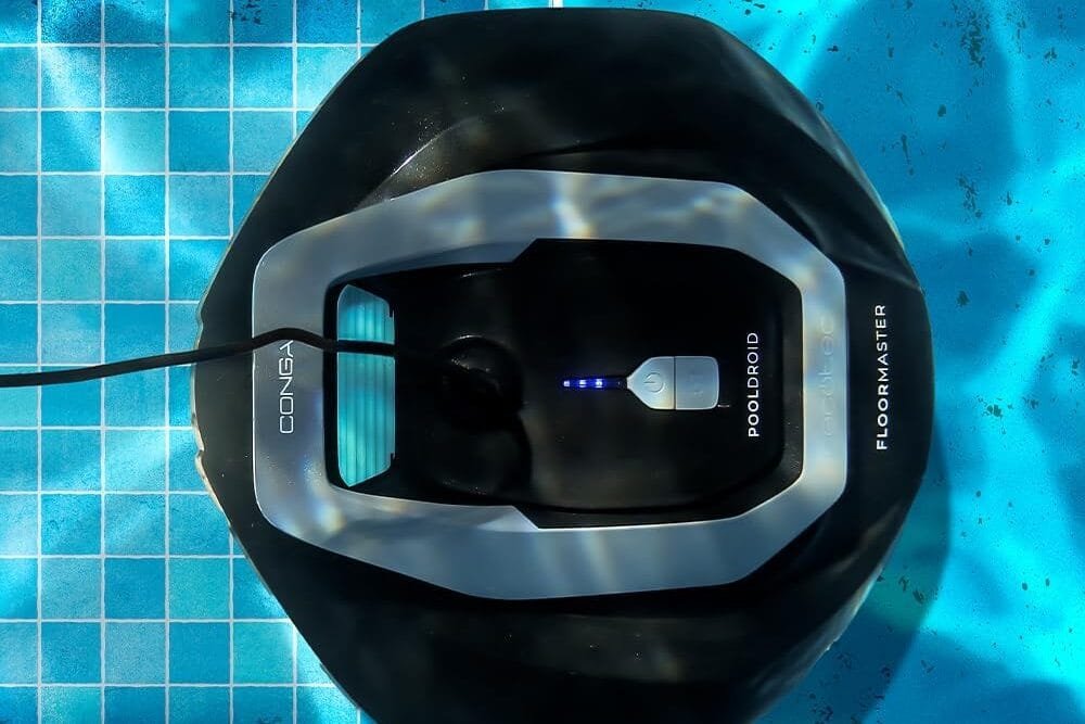 robot aspirador de piscina